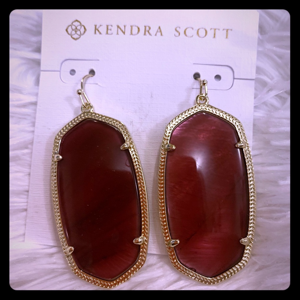 Maroon Danielle Kendra Scott earrings